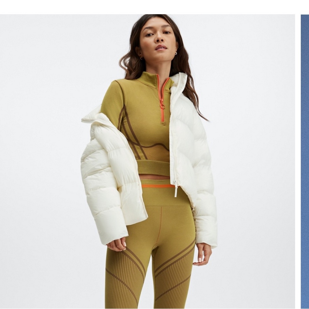 Fabletics Beatrix Packable Jacket - Picture 7 of 13